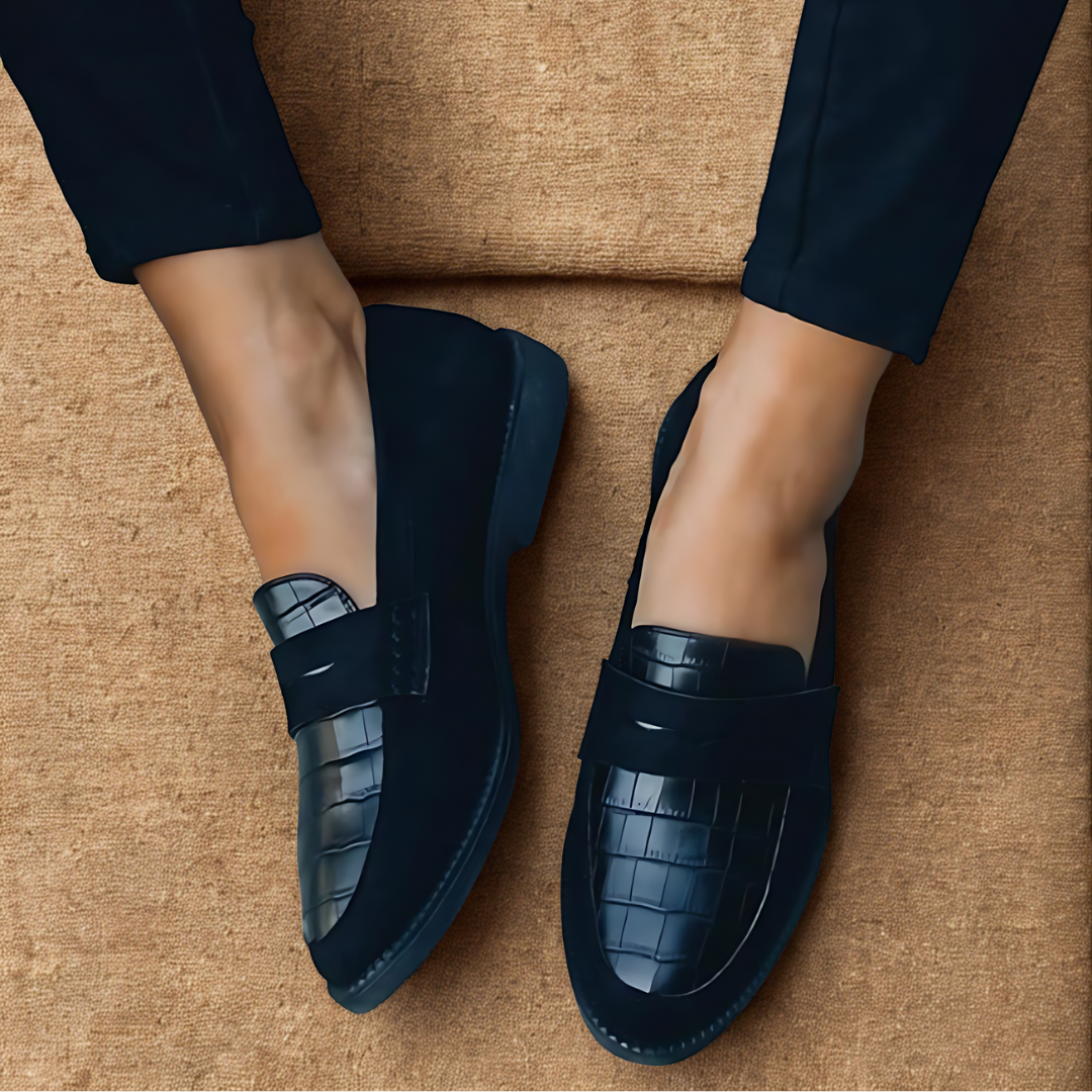 Louvelle™ | Mocassins Croco Noirs