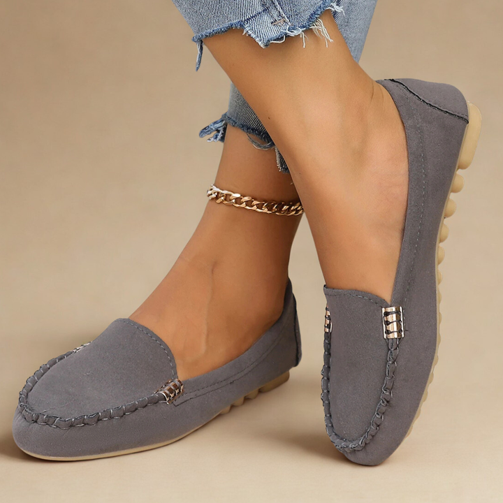 Louvelle™ | Mocassins Souples à Détail Chaîne
