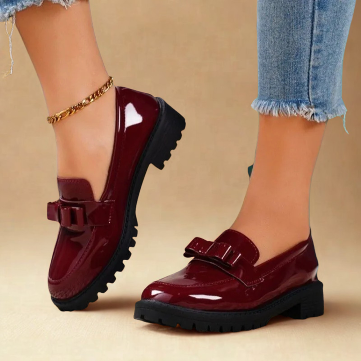 Louvelle™ | Mocassins Vernis avec Nœud Élégant